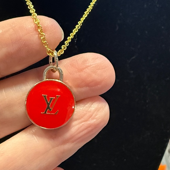 LV RED Double Sided Pull Charm #2 - Picture 2 of 5